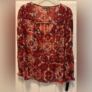 ✨New✨Daisy Fuentes | Size: Large | Beautiful long sleeves floral blouse